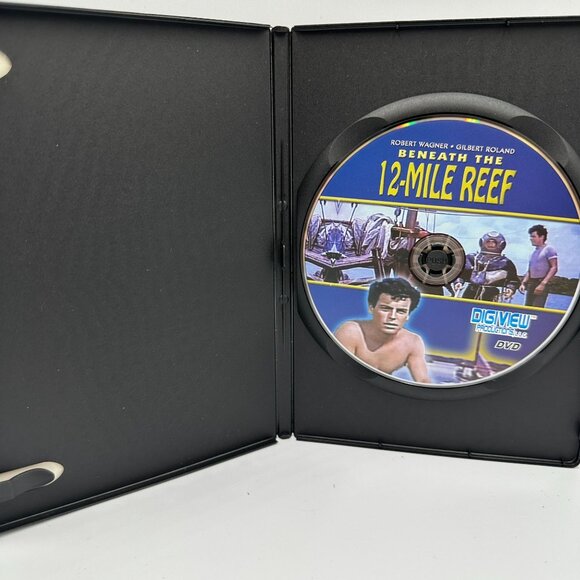 Beneath The 12-Mile Reef DVD 2004 Robert Wagner Gilbert Roland Classic Adventure - Picture 3 of 3